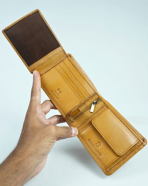Cambridge - Men’s Original Leather Wallet (Rich Tan) - Image 4