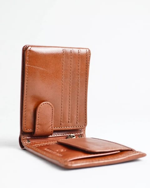 Cambridge - Men’s Original Leather Wallet (Cognac) - Image 4
