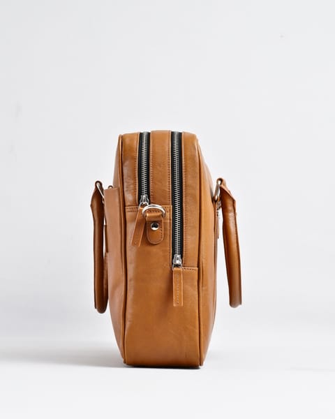 Executive Men's Original Leather Briefcase  (Rich Tan) - Image 5