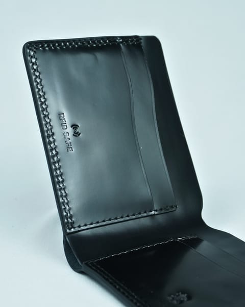 Berlin (Sleek Series) - Men’s Original Leather Wallet (Jet Black) - Image 6