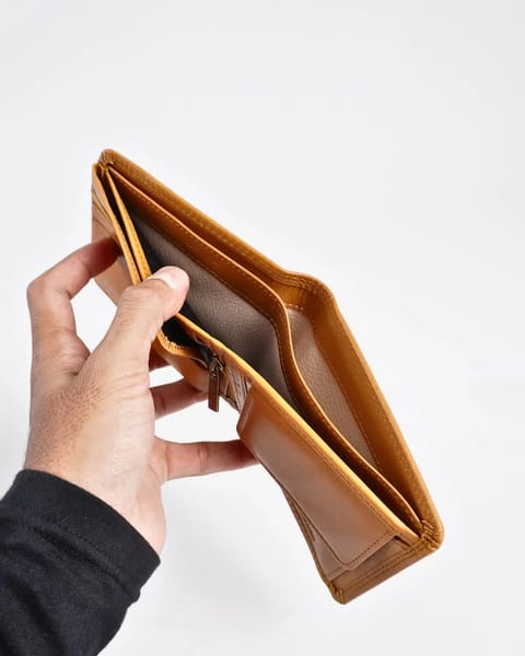 Cambridge - Men’s Original Leather Wallet (Almond Brown) - Image 6