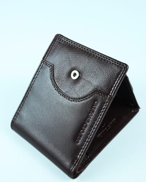 Derby - Men’s Original Leather Wallet (Cherry) - Image 9