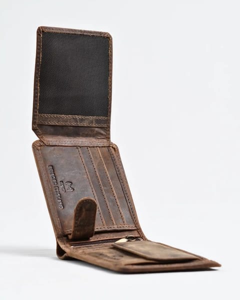 Cambridge (Limited Edition) Men’s Original Leather Wallet - Rugged Brown - Deer - Image 4