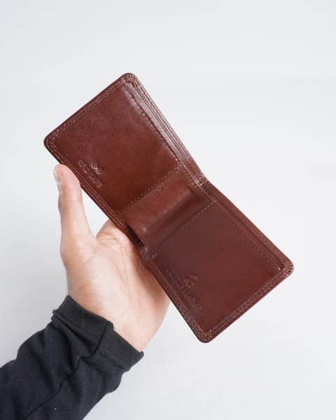 Conway (Sleek Series) -  Men’s Original Leather Wallet (Rich Brown)