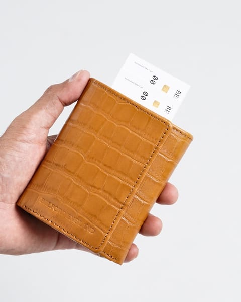 Detroit - Men’s Original Leather Wallet [Smart Card Pop UP] (Croco Almond Brown) - Image 2