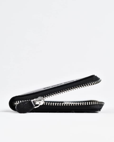 Oliver - Original Leather Sleek Passport  Holder (Black) - Image 5