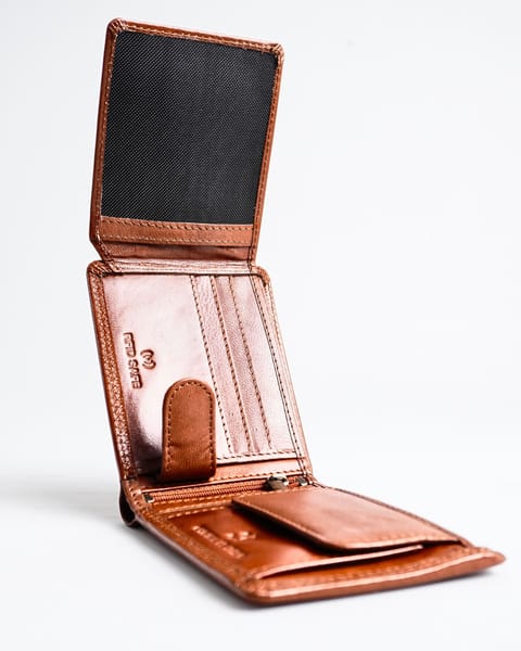 Cambridge - Men’s Original Leather Wallet - LION (Dual Tone Cognac) - Image 3