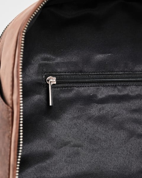 The Everyday Transit  - Men's Original Leather BackPack (Rugged Brown) - Image 9