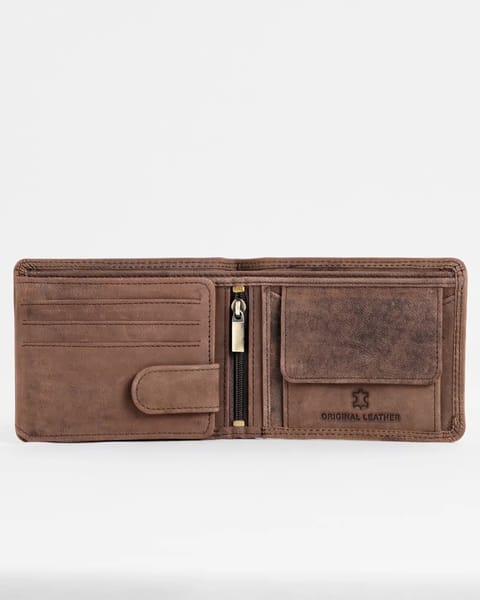 Cambridge - Men’s Original Leather Wallet (Rugged Series) - Brown - Image 7