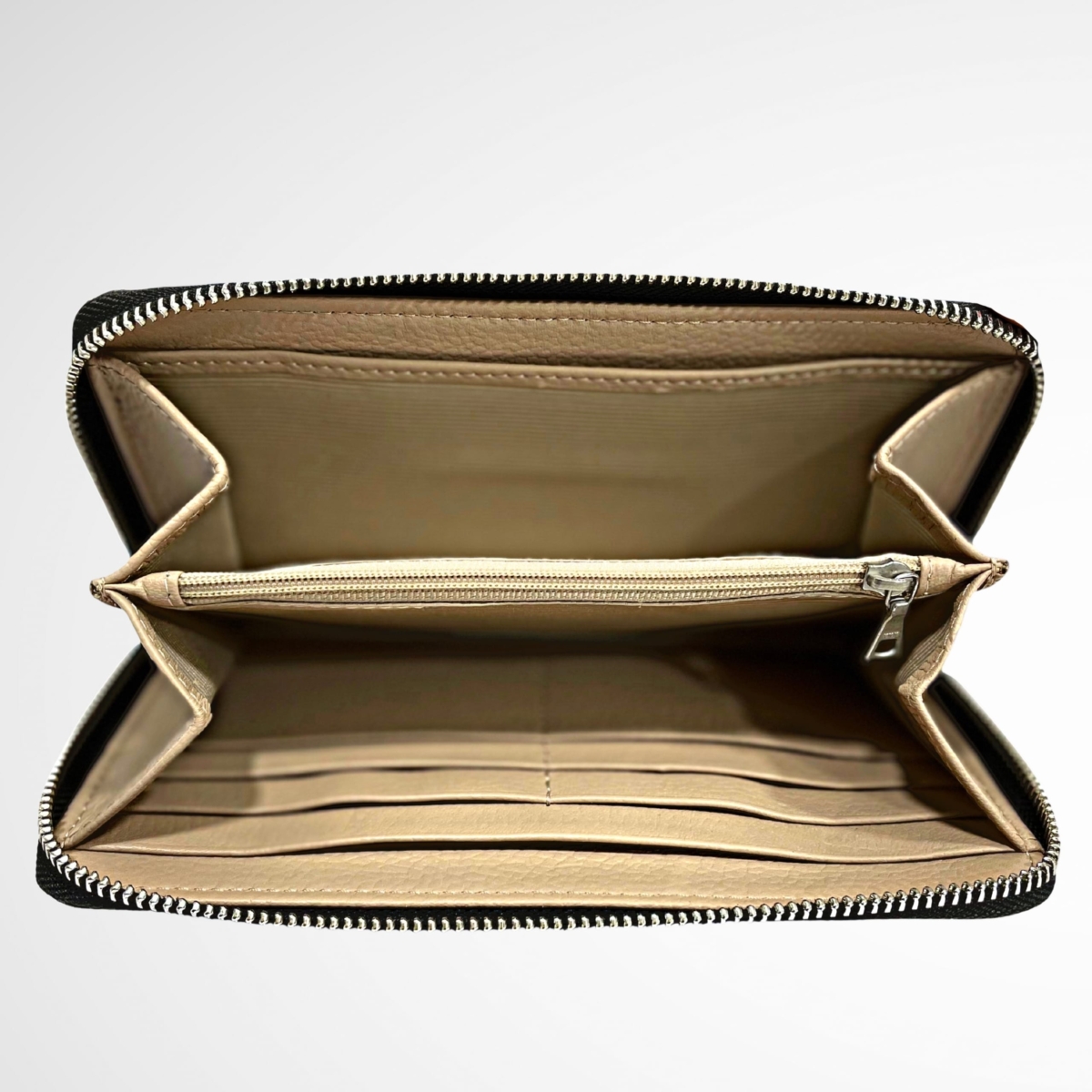 Lyra Women’s Original Leather Wallet (Made with Sheep Animal Skin) Lyra Women’s Original Leather Wallet (Made with Sheep Animal Skin)