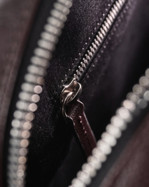 Executive Men's Original Leather Briefcase (Luxury Cherry)