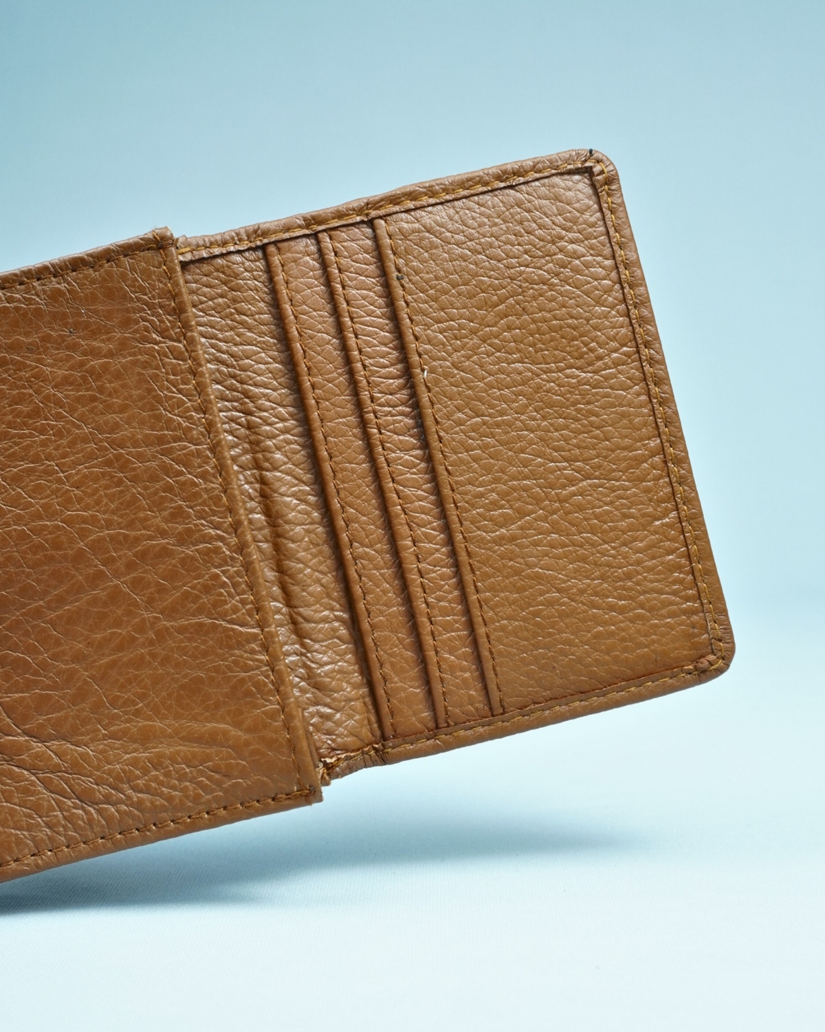 Doncaster - Men’s Original Leather (Sleek Design Wallet) Doncaster - Men’s Original Leather (Sleek Design Wallet)
