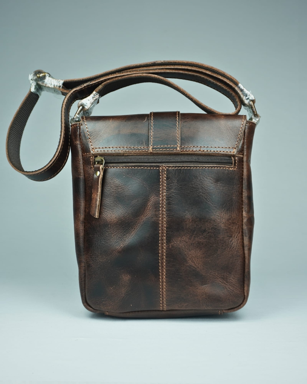 Bentley Original Leather Sling Messenger Bag (Multipurpose Bag) Bentley Original Leather Sling Messenger Bag (Multipurpose Bag)