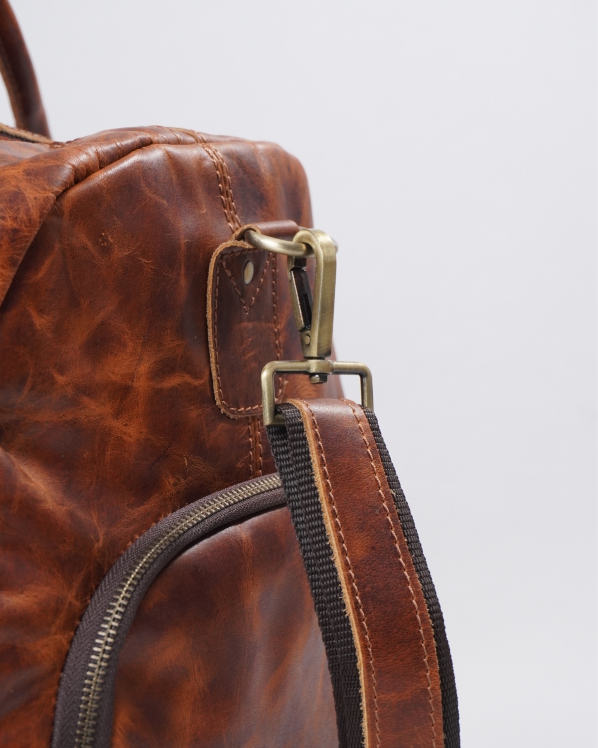 BroadMan - Original Leather Travel Bag (Legacy Tan) BroadMan - Original Leather Travel Bag (Legacy Tan)