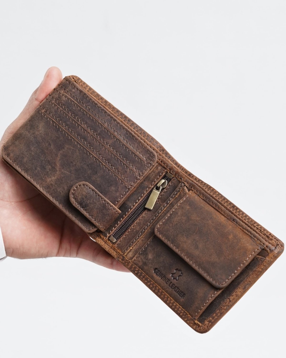 Cambridge - Men’s Original Leather Wallet (Rugged Series) - brown - Color: Brown
