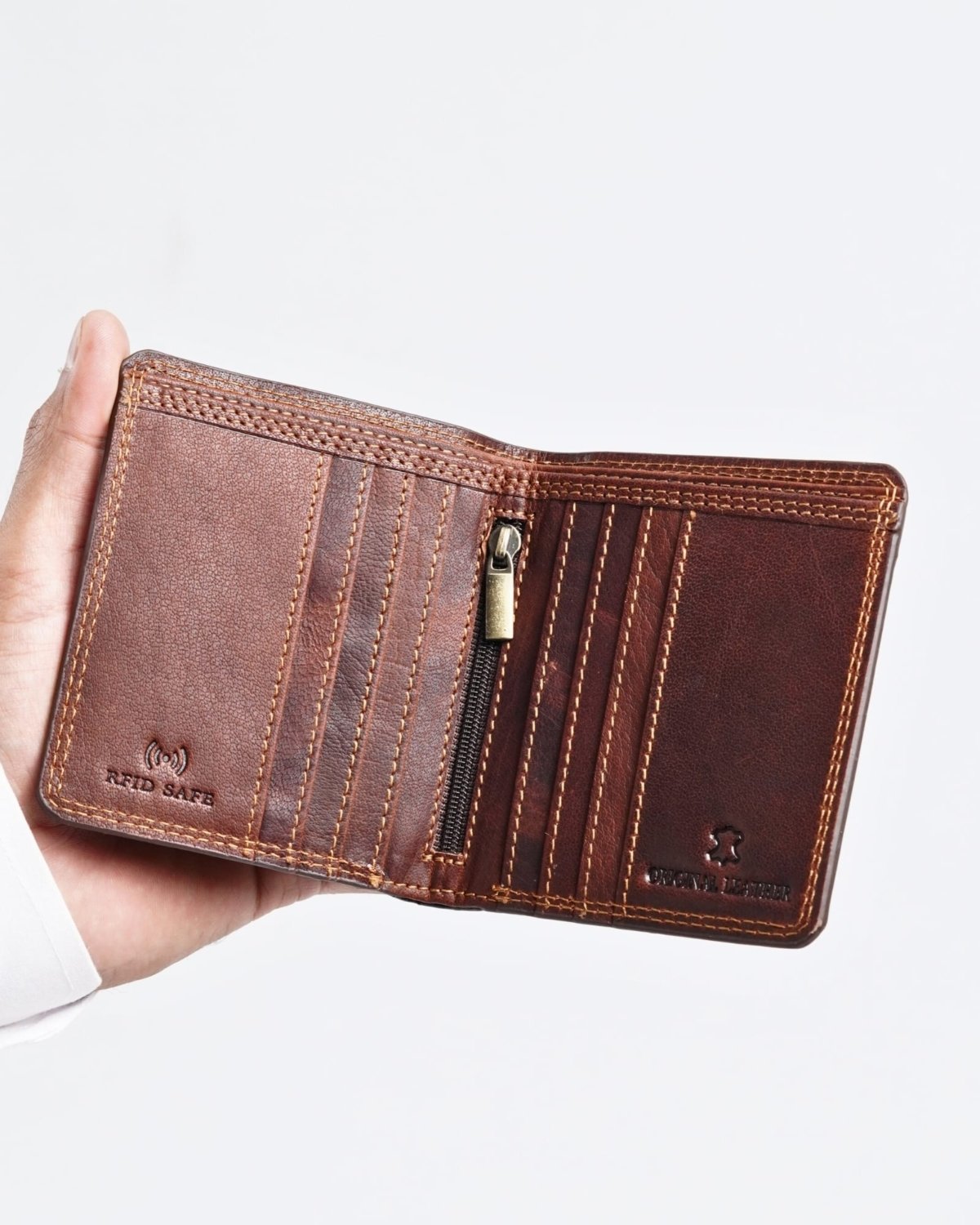 Aubrey - Men’s Original Leather Wallet - vintage-brown - Color: Vintage-brown
