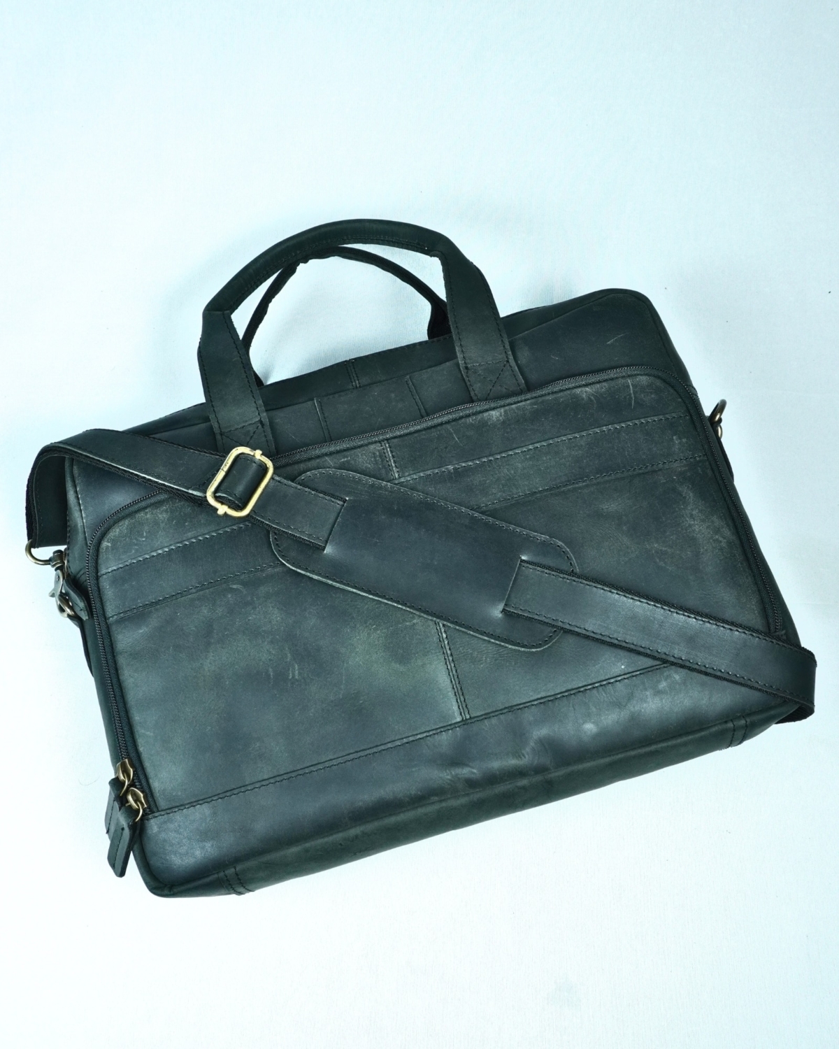 Vintage Series - 100% Original Leather (Laptop Bag) Vintage Series - 100% Original Leather (Laptop Bag)