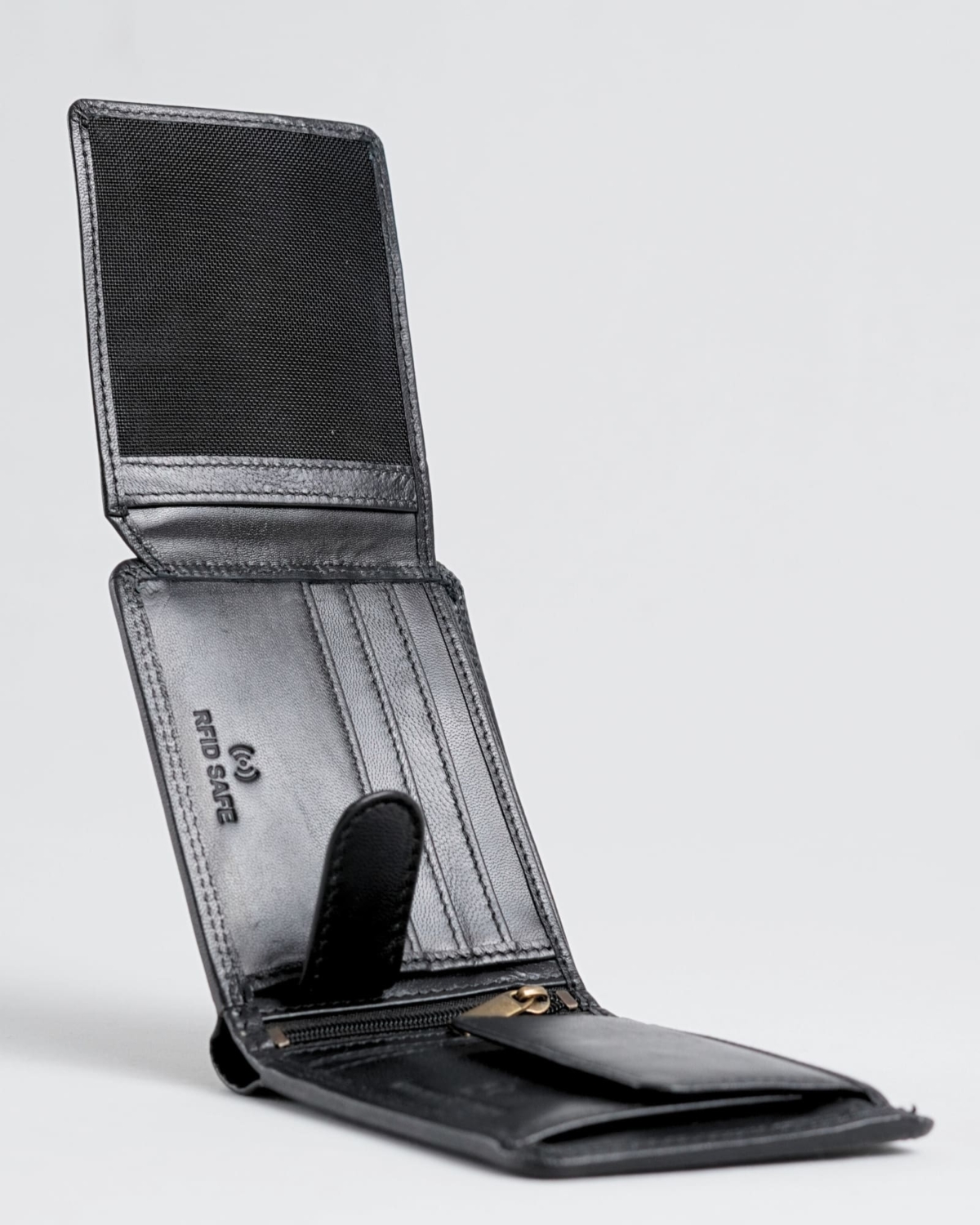 Cambridge - Men’s Original Leather Wallet (Jet Black) Cambridge - Men’s Original Leather Wallet (Jet Black)