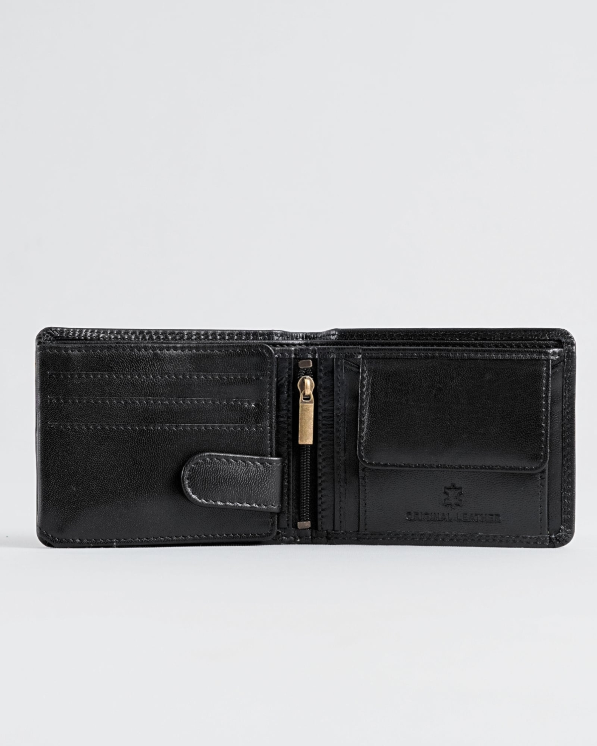 Cambridge - Men’s Original Leather Wallet (Jet Black) Cambridge - Men’s Original Leather Wallet (Jet Black)