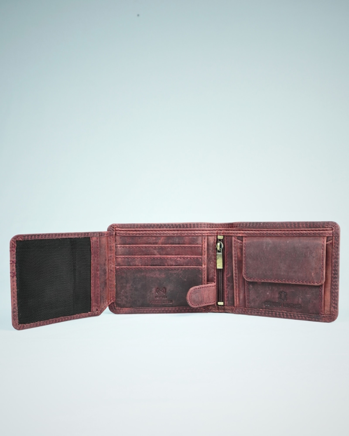 Cambridge Men’s Original Leather Wallet (Rugged Cherry) Cambridge Men’s Original Leather Wallet (Rugged Cherry)