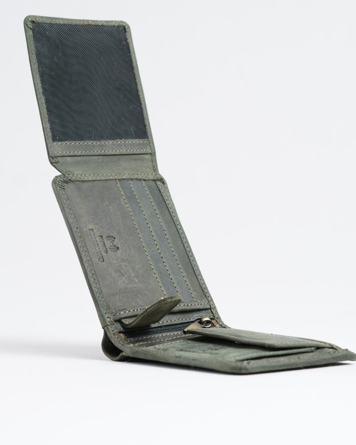 Cambridge Men’s Original Leather Wallet (Rugged Pine) Cambridge Men’s Original Leather Wallet (Rugged Pine)