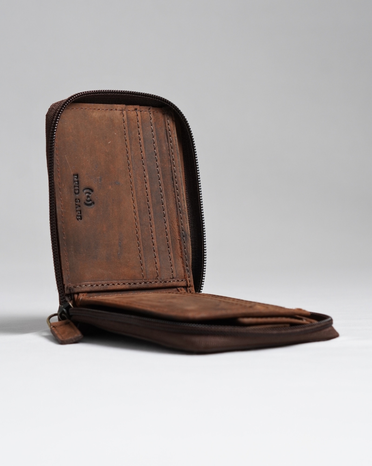 Tokyo Men’s Original Leather Wallet - (Rugged Series) Tokyo Men’s Original Leather Wallet - (Rugged Series)