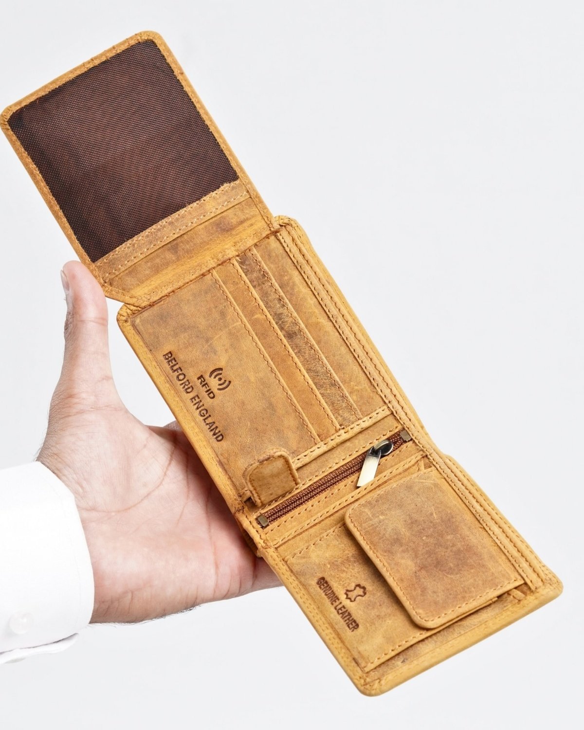 Cambridge (Limited Edition) Men’s Original Leather Wallet - Rugged Tan - lion - Color: Lion