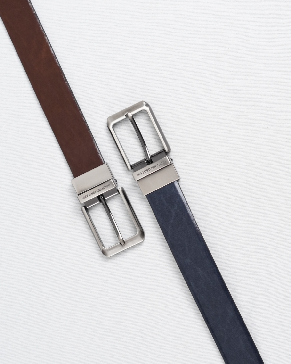 Chicago - Men's Original Leather Belt Reversible (Dark Blue & Brown) - 28-44 - Fits Waist Size: 28-44