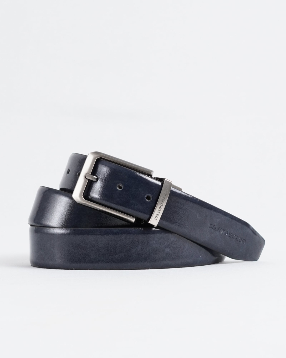 Chicago - Men's Original Leather Belt Reversible (Dark Blue & Brown) - 28-44 - Fits Waist Size: 28-44