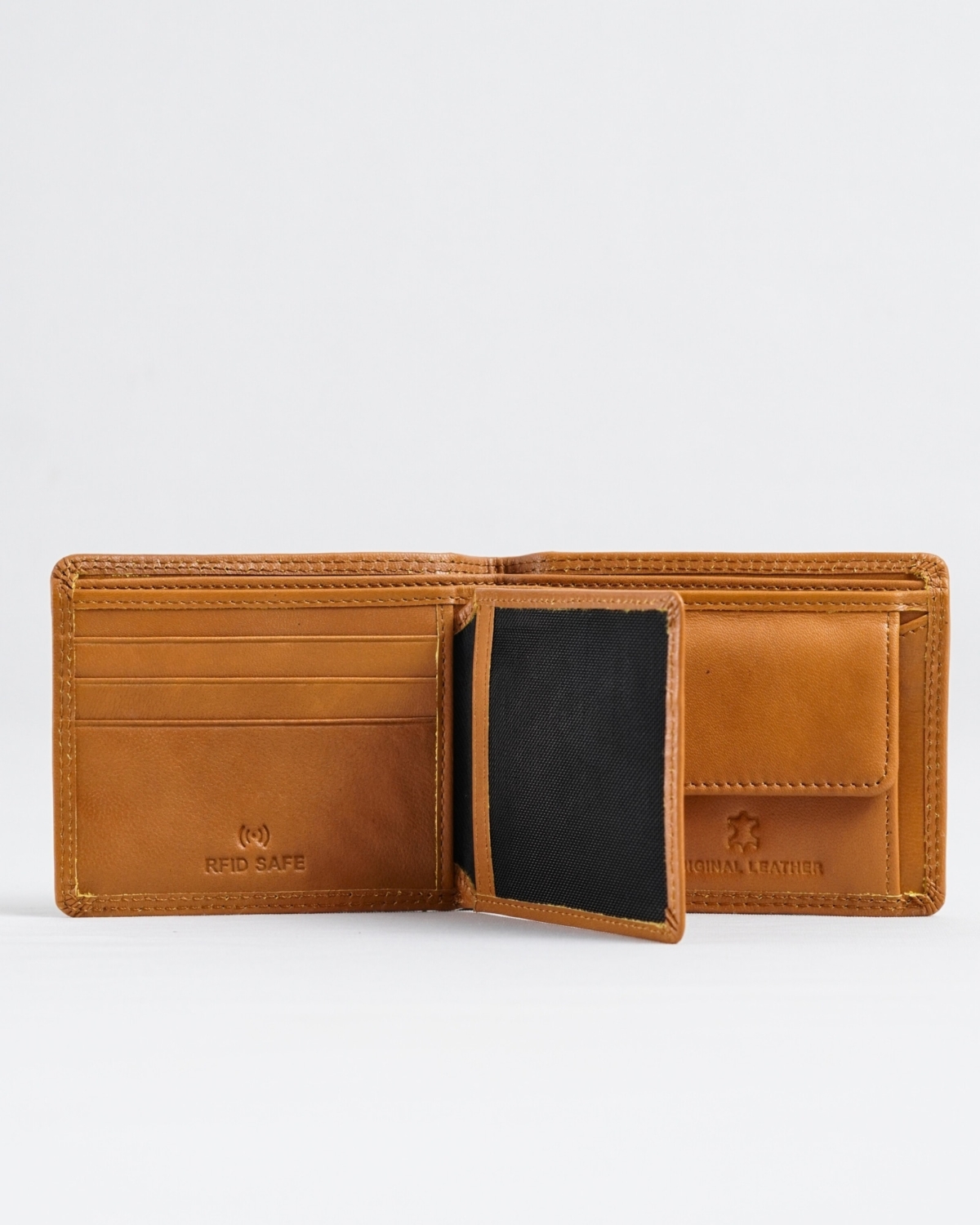Hudson Men’s Original Leather Wallet (Almond Brown) Hudson Men’s Original Leather Wallet (Almond Brown)