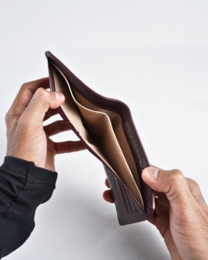 LiverPool - Men’s Original Leather Wallet (Croco Cherry)