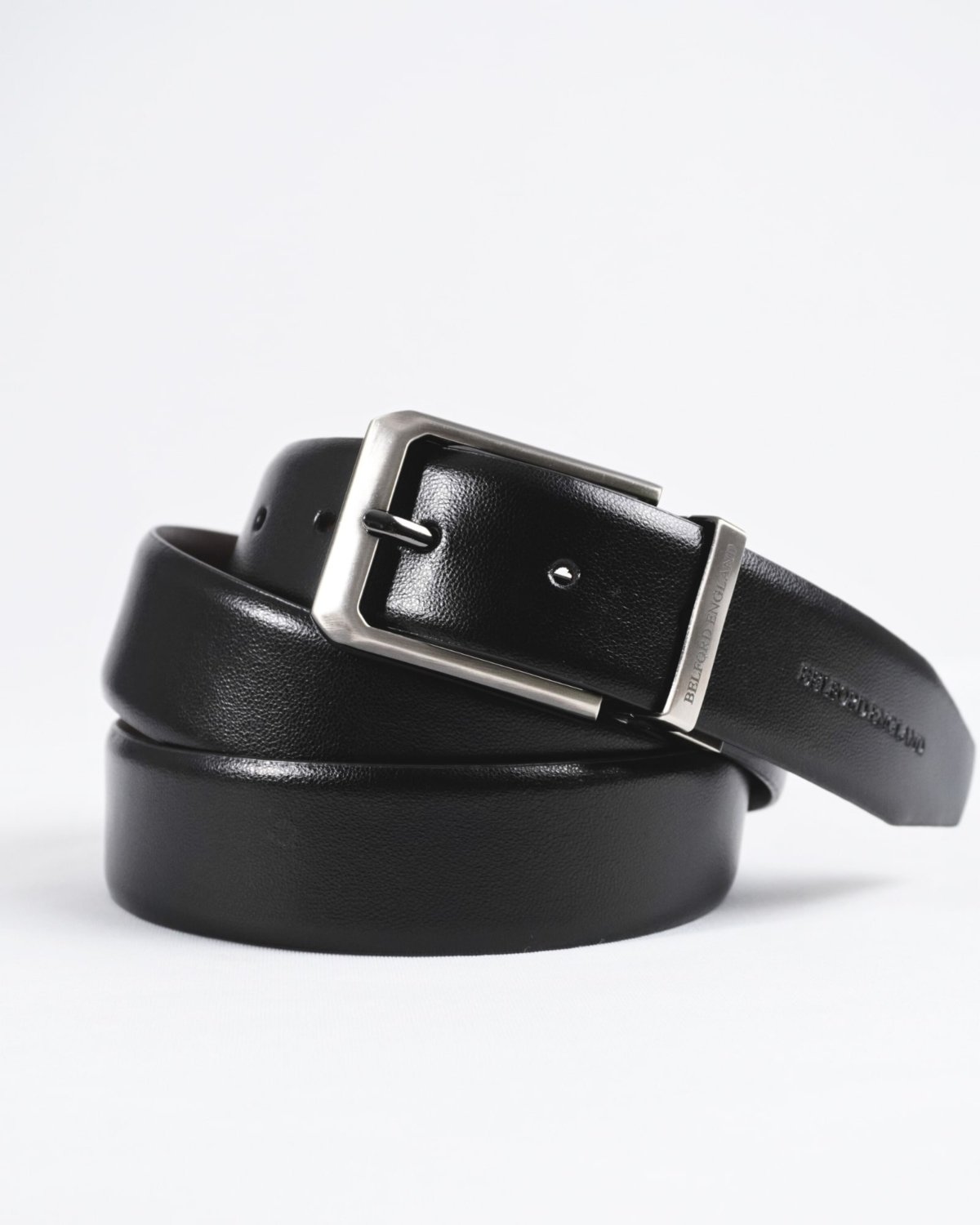 Mexico - Men's Original Leather Belt Reversible (Classic Black & Brown) - 28-44 - Fits Waist Size: 28-44
