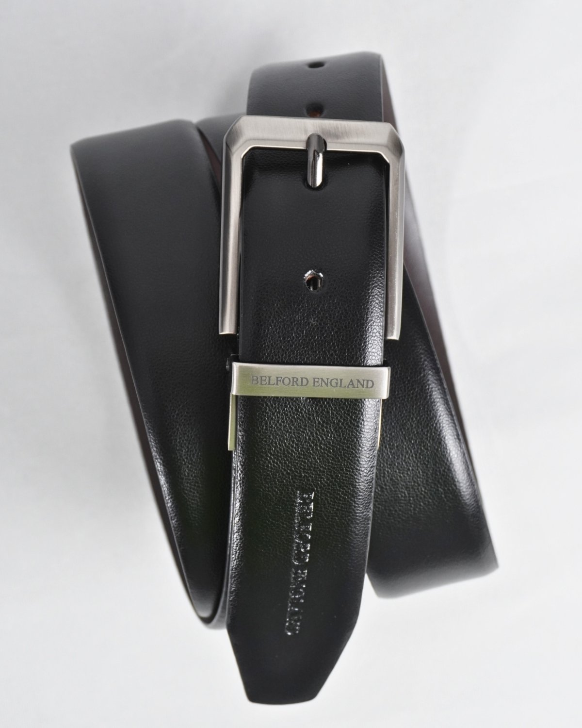 Mexico - Men's Original Leather Belt Reversible (Classic Black & Brown) - 28-44 - Fits Waist Size: 28-44