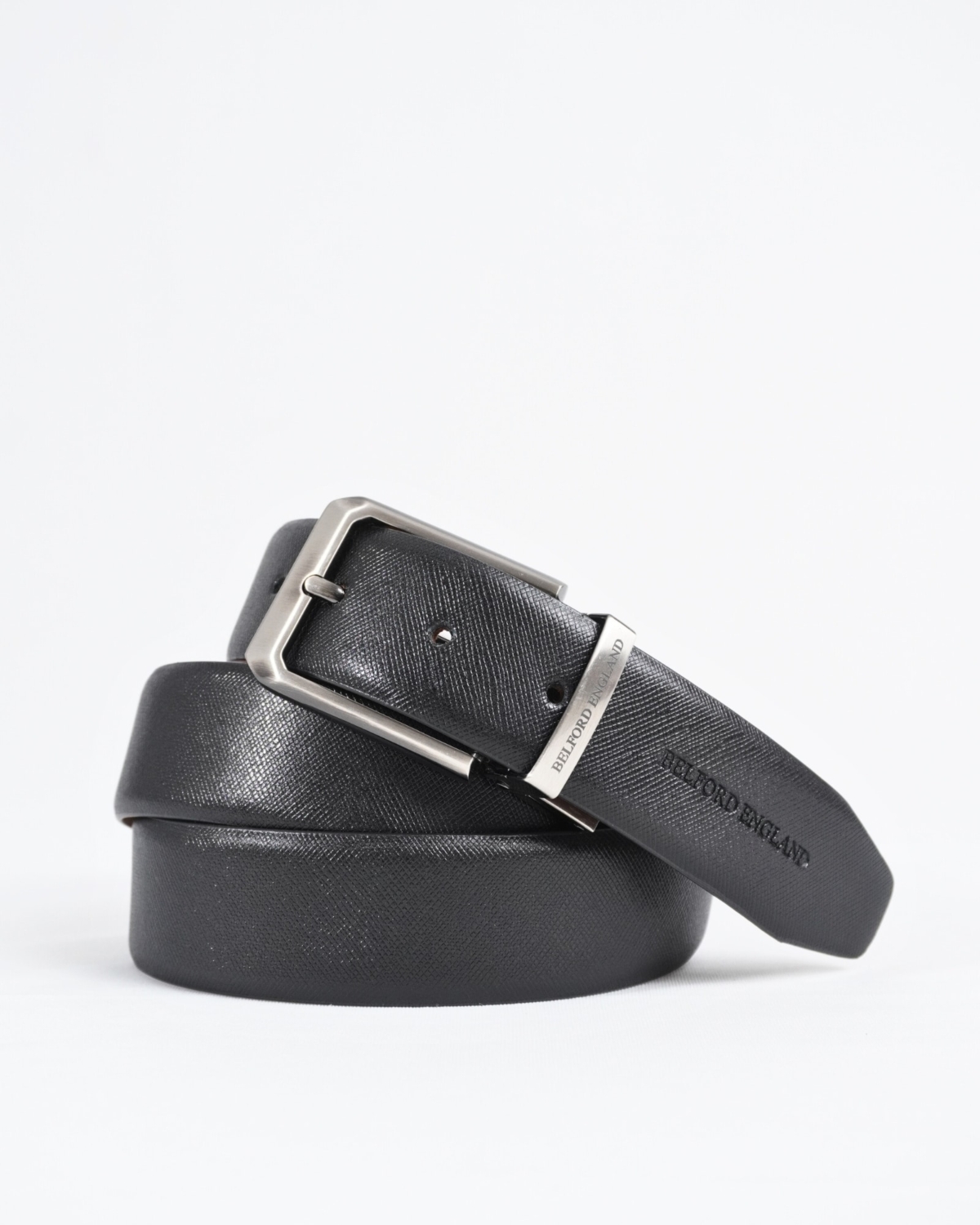 Saffiano Men's Original Leather Belt Reversible (Black & Tan) Saffiano Men's Original Leather Belt Reversible (Black & Tan)
