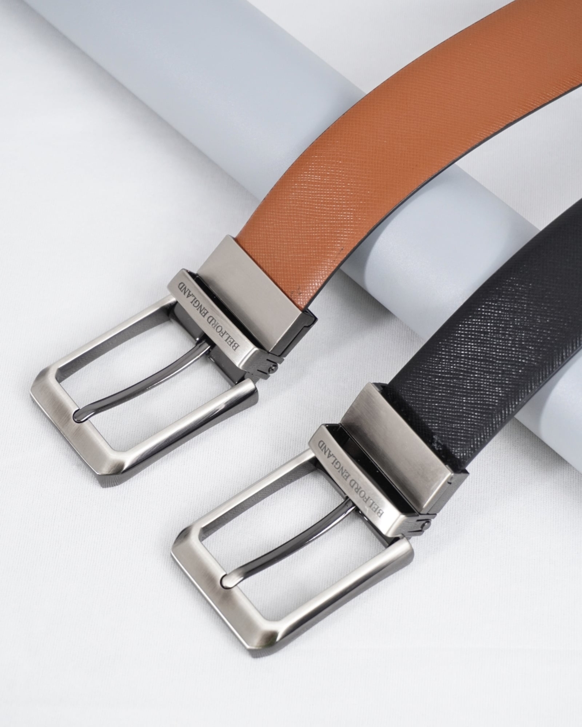 Saffiano Men's Original Leather Belt Reversible (Black & Tan) Saffiano Men's Original Leather Belt Reversible (Black & Tan)