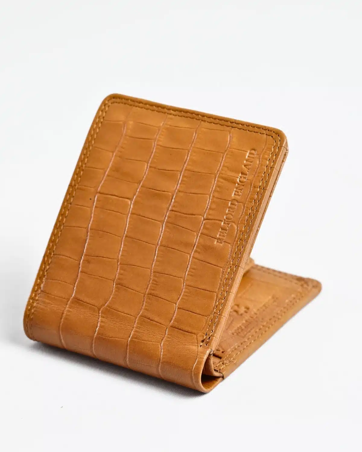 Tanner Men’s Original Leather Wallet (Almond Croco Brown) Tanner Men’s Original Leather Wallet (Almond Croco Brown)