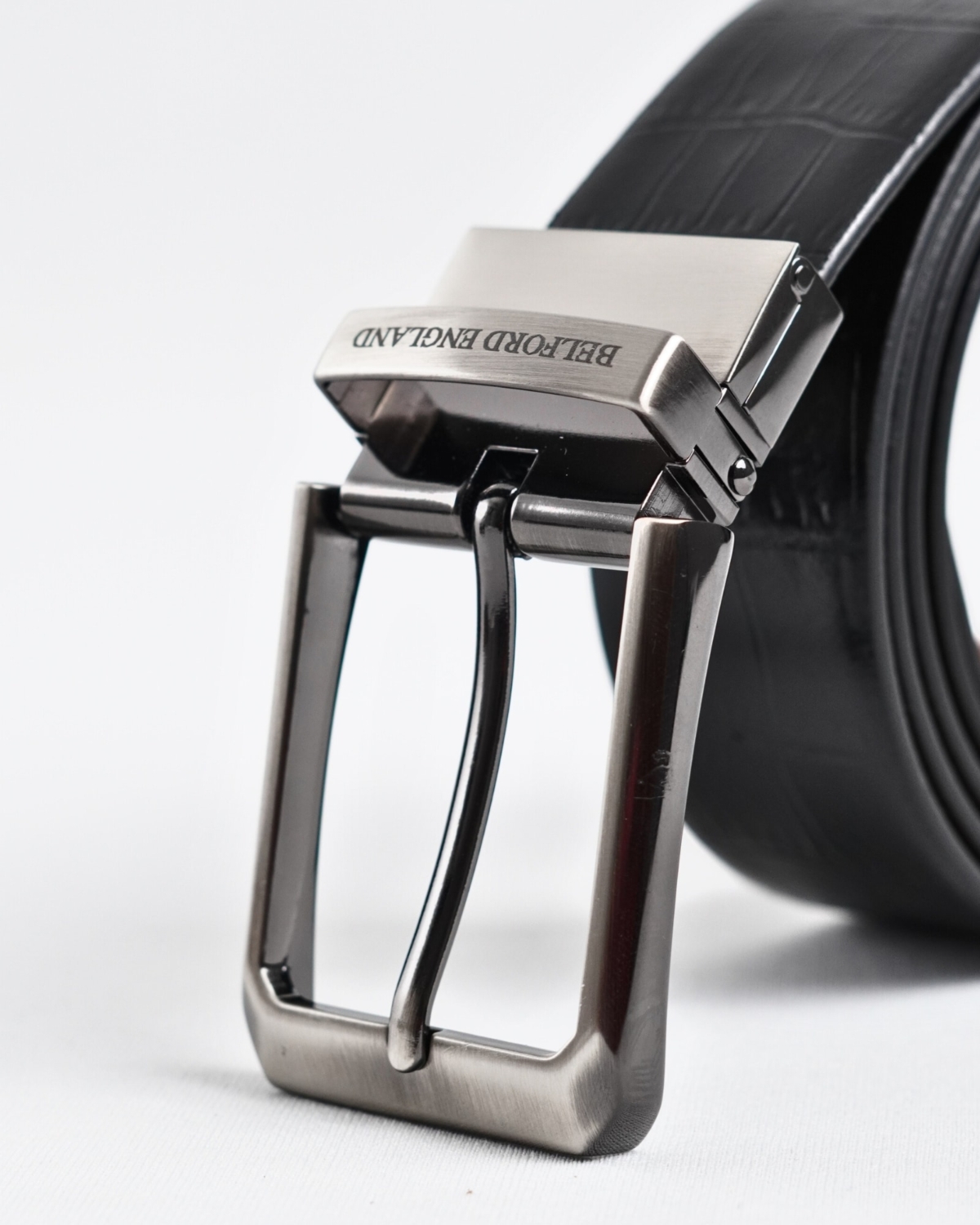 Arizona - Men's Original Leather Belt Reversible (Black & Tan) Arizona - Men's Original Leather Belt Reversible (Black & Tan)