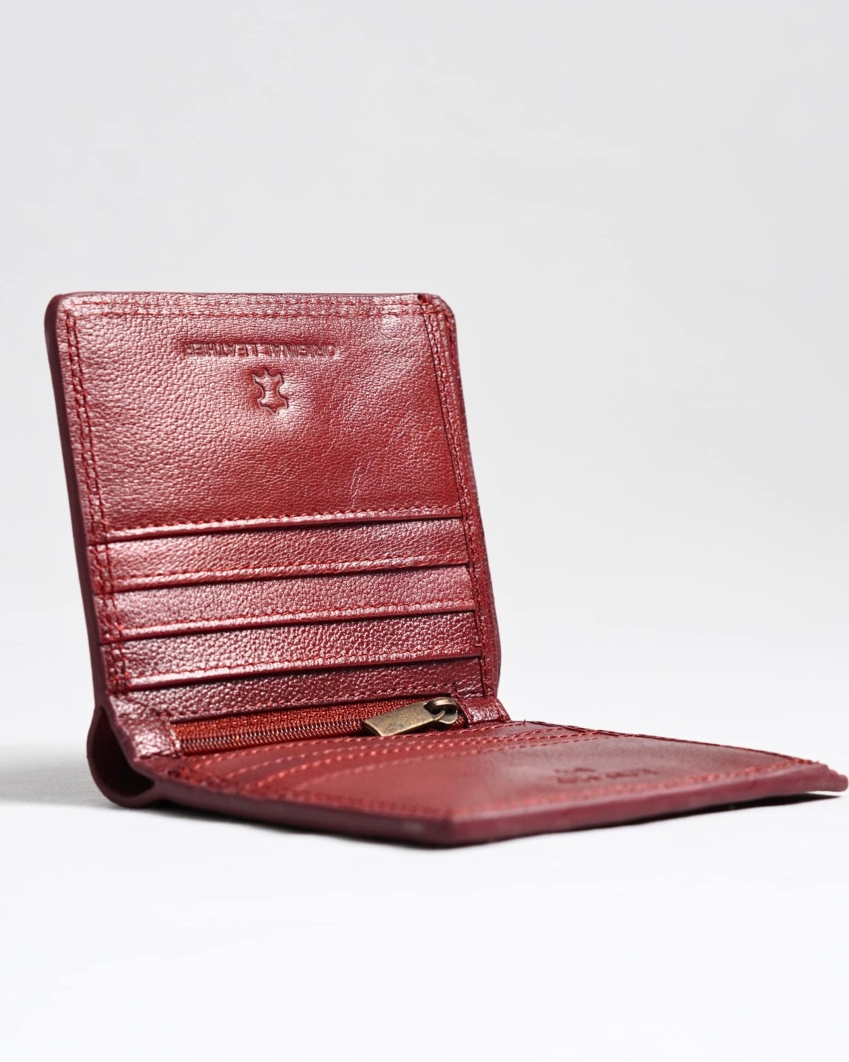 Aubrey - Men’s Original Leather Wallet (Executive Series) - brown-and-cherry-blend - Color: Brown-and-cherry-blend