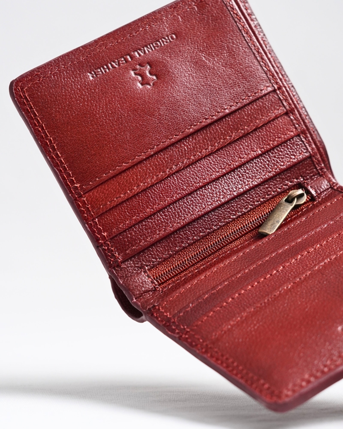 Aubrey - Men’s Original Leather Wallet (Executive Series) - brown-and-cherry-blend - Color: Brown-and-cherry-blend