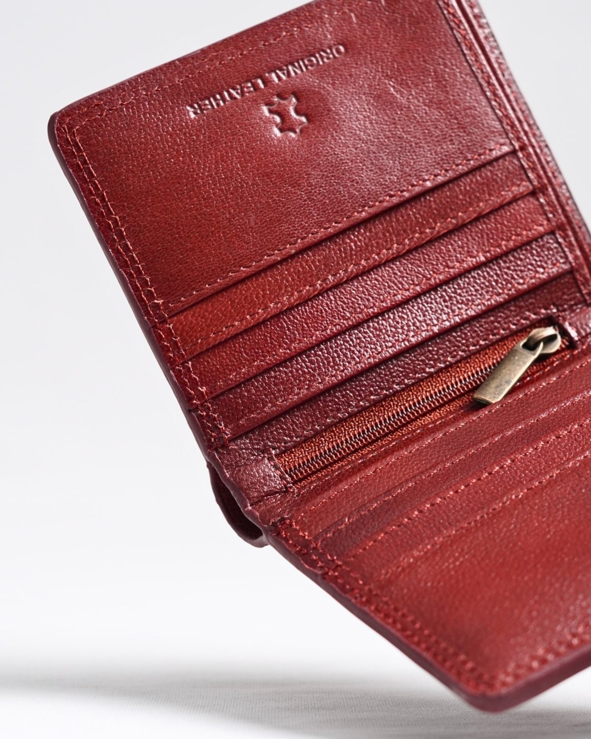 Aubrey - Men’s Original Leather Wallet (Executive Series) - brown-and-cherry-blend - Color: Brown-and-cherry-blend