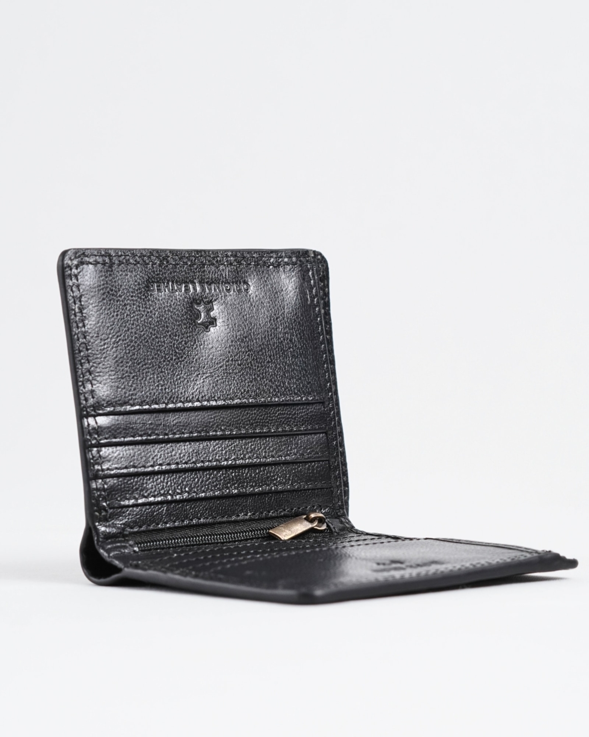 Aubrey - Men’s Original Leather Wallet (Jet black) Aubrey - Men’s Original Leather Wallet (Jet black)