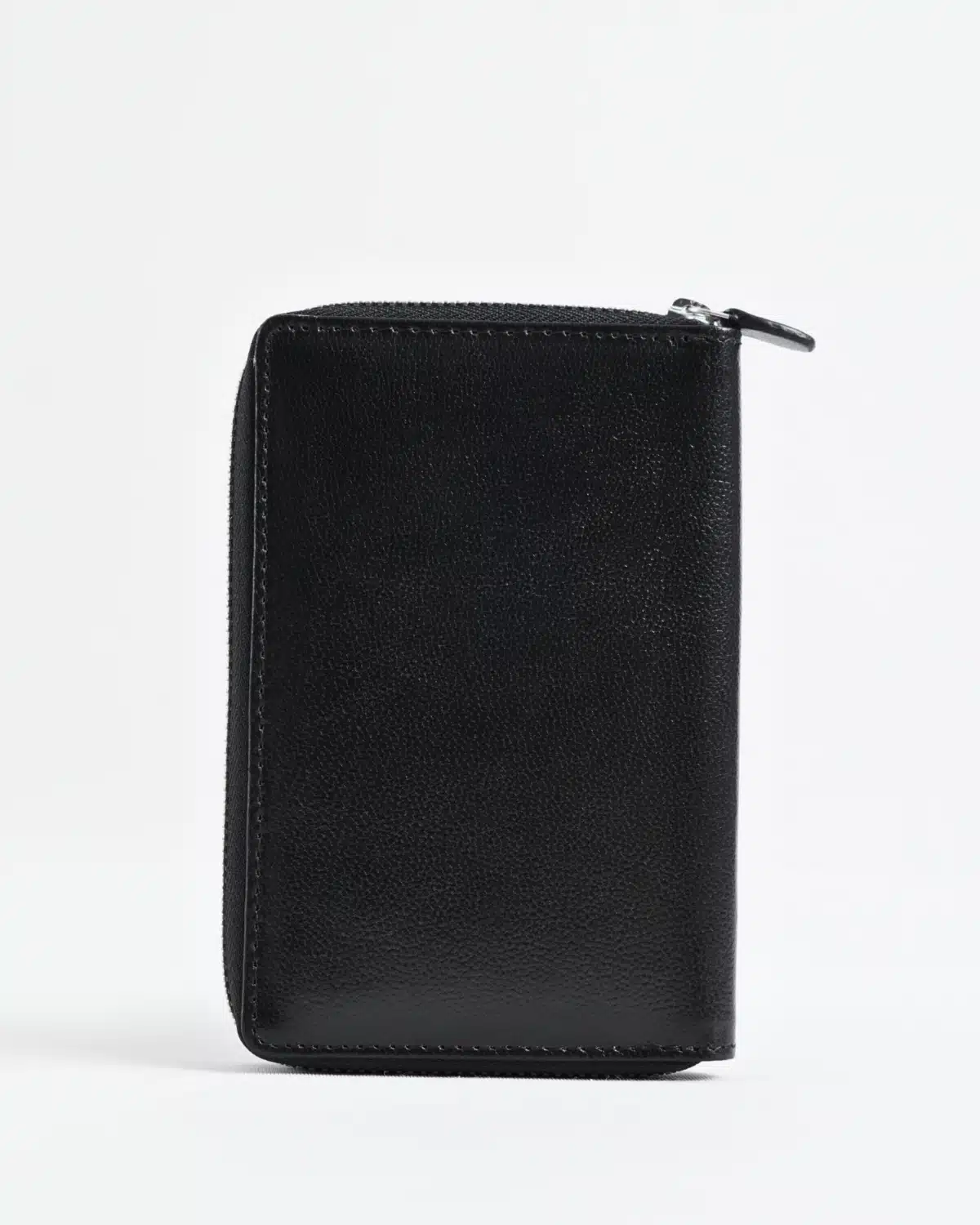 Oliver - Original Leather Sleek Passport Holder (Black) Oliver - Original Leather Sleek Passport Holder (Black)