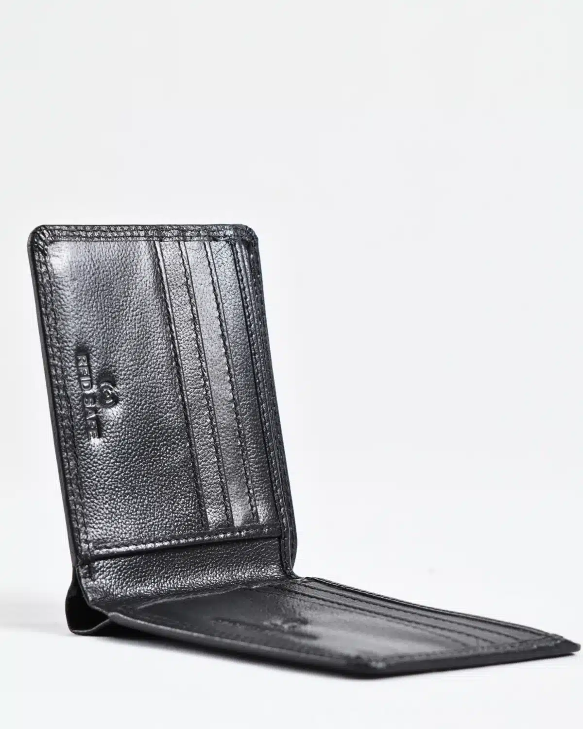 Real Madrid - Men’s Original Sleek Leather Wallet (Black) Real Madrid - Men’s Original Sleek Leather Wallet (Black)