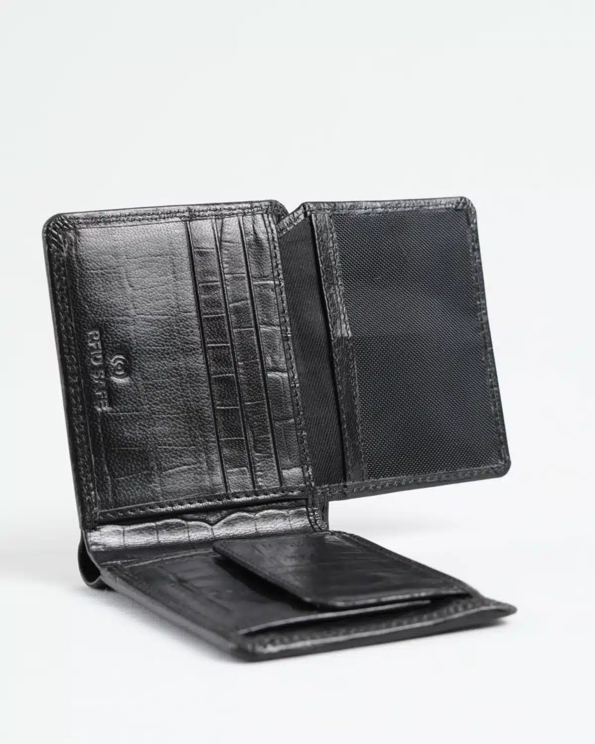 Tanner Men’s Original Leather Wallet ( Croco Black) Tanner Men’s Original Leather Wallet ( Croco Black)