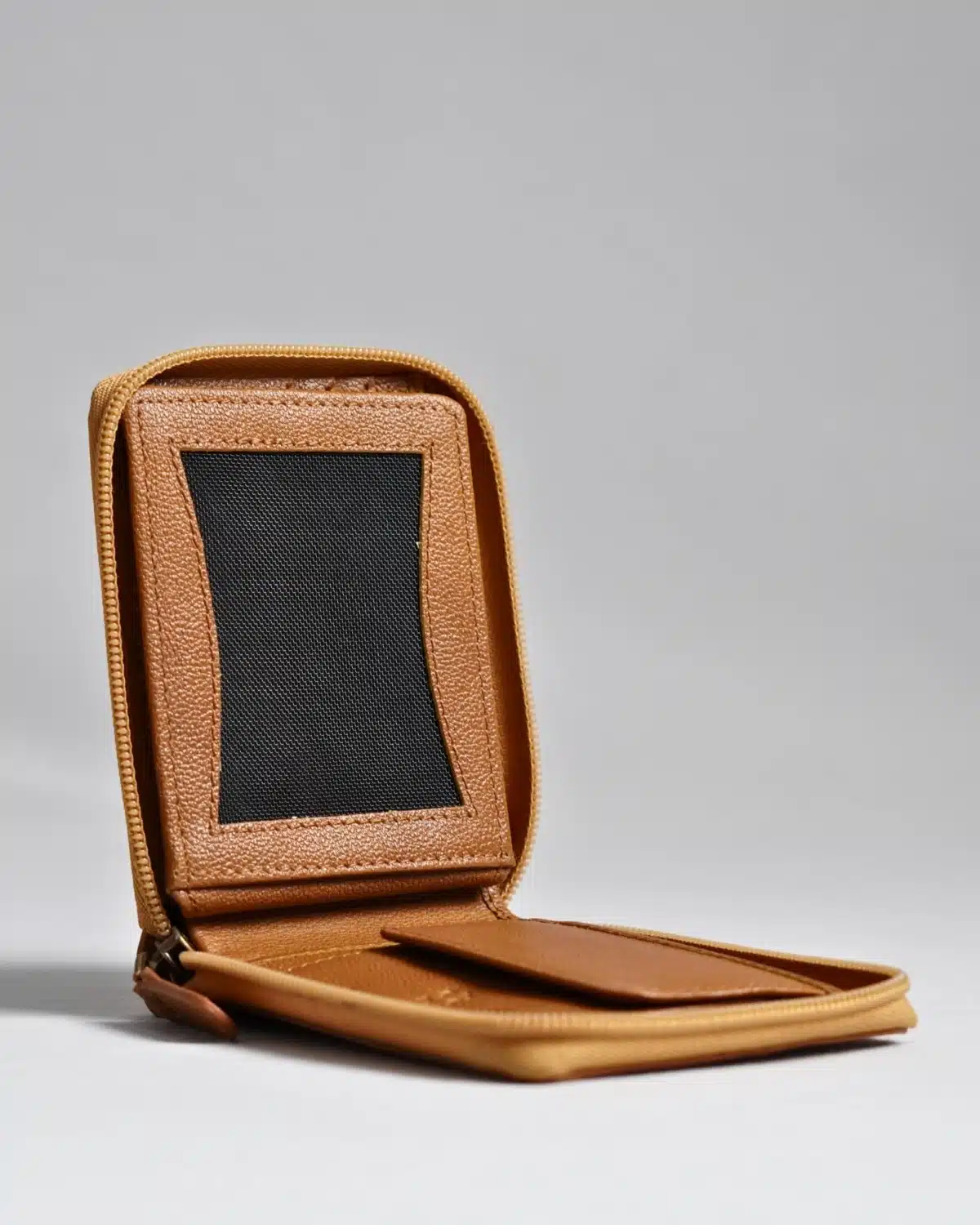 Tokyo Men’s Original Leather Wallet - (Rich Tan) Tokyo Men’s Original Leather Wallet - (Rich Tan)