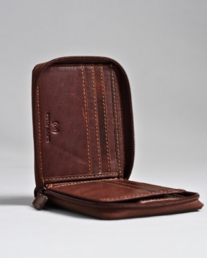 Tokyo Men’s Original Leather Zipper Wallet (Vintage Brown)