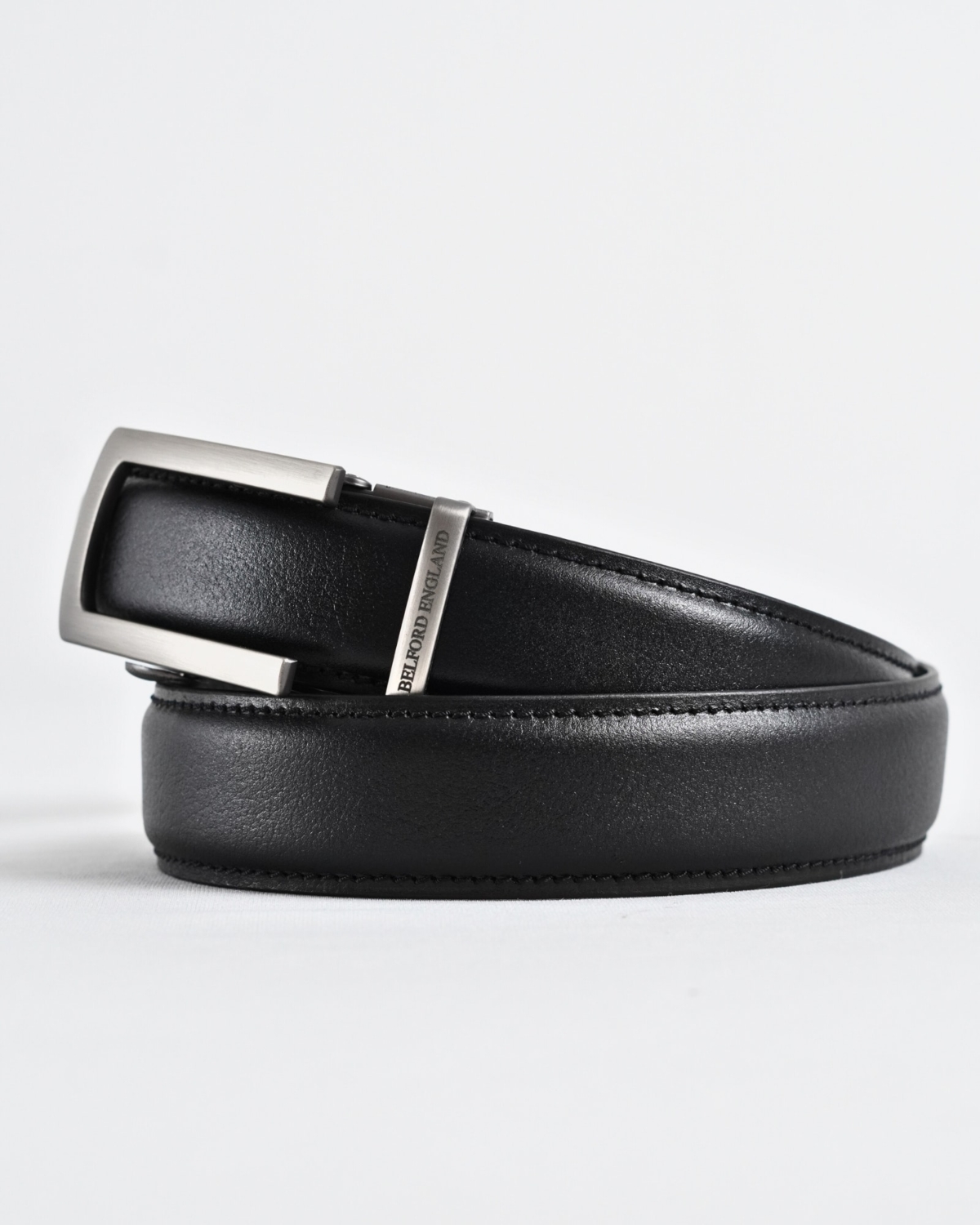 Oxford Men's Original Leather Belt (Black) - 28-44 - Fits Waist Size: 28-44