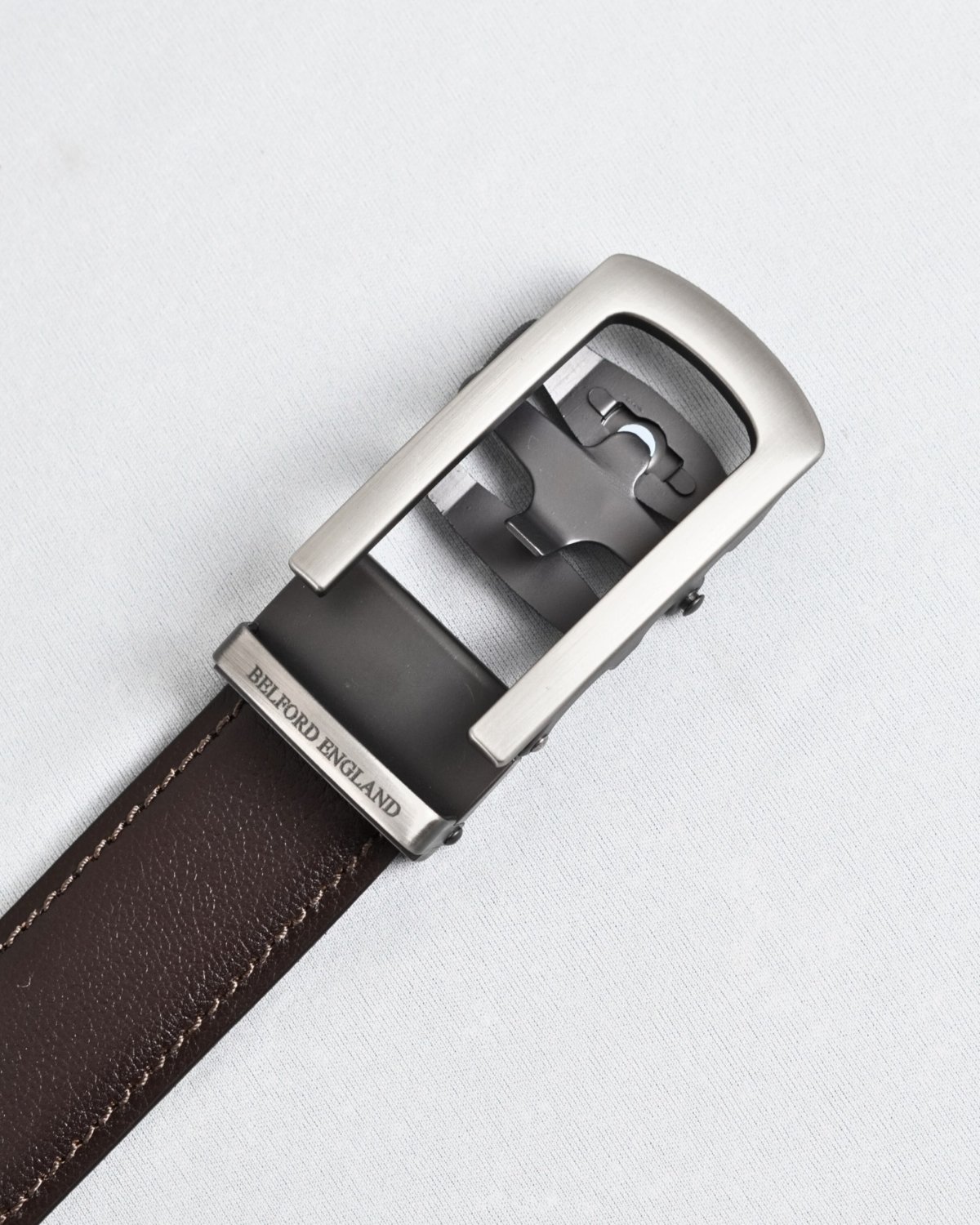 Oxford Men's Original Leather Belt (Brown) - 28-44 - Fits Waist Size: 28-44