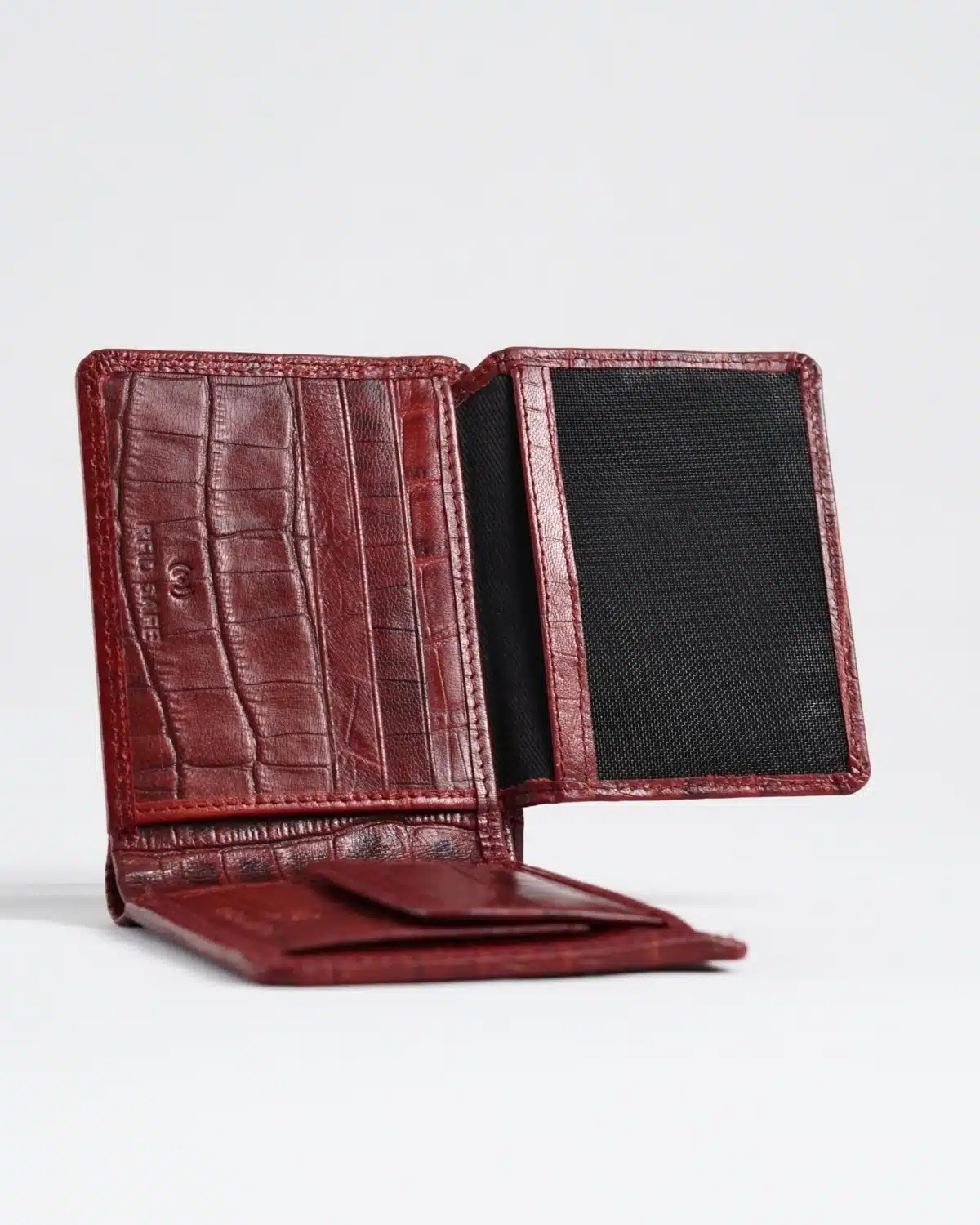 Tanner Men’s Original Leather Wallet (Croco Cherry & Brown Blend ) Tanner Men’s Original Leather Wallet (Croco Cherry & Brown Blend )