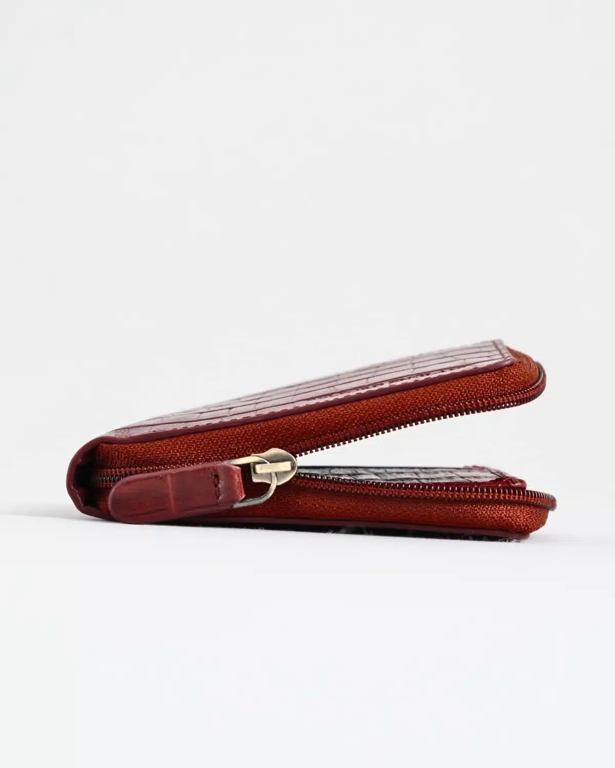 Tokyo Men’s Original Leather Zipper Wallet (Croco Brown & Cherry Blend) Tokyo Men’s Original Leather Zipper Wallet (Croco Brown & Cherry Blend)